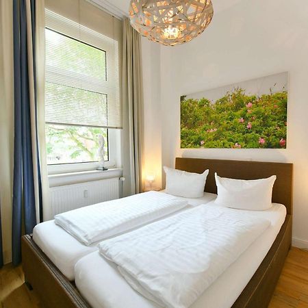 Haus Inselrose Ferienwohnung Wildrose Джуист Екстериор снимка