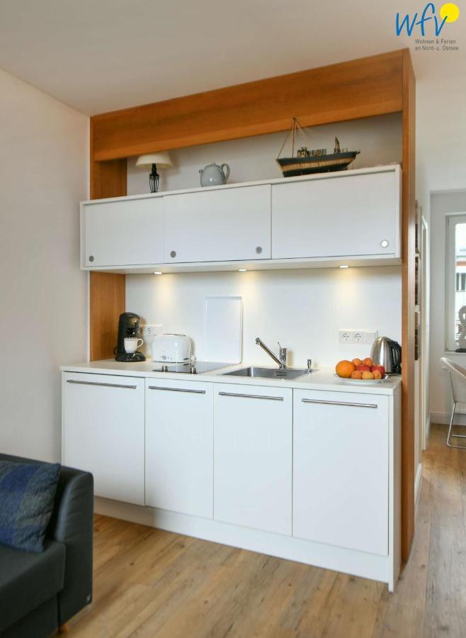 Haus Inselrose Ferienwohnung Wildrose Джуист Екстериор снимка